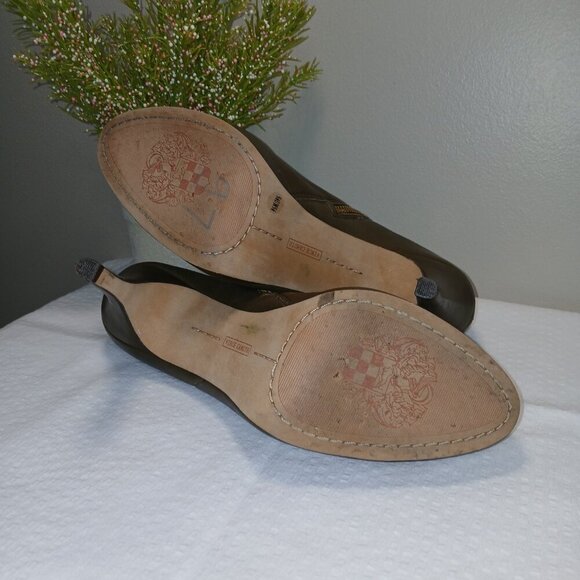 VINCE CAMUTO ELVIN NAPPA OLIVE GREEN LEATHER ANKLE BOOTIE HIGH HEEL SIZE 9.5 - Picture 7 of 7